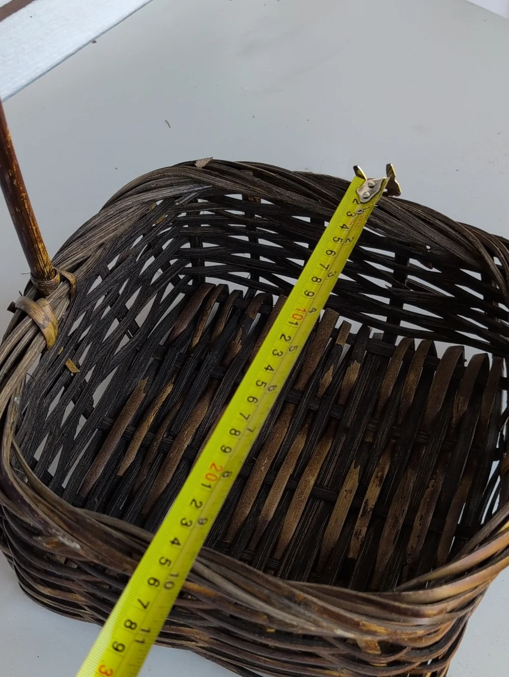 Rare! Vtg.Philippines Woven Bamboo  Square Willow Basket with Handle(226)